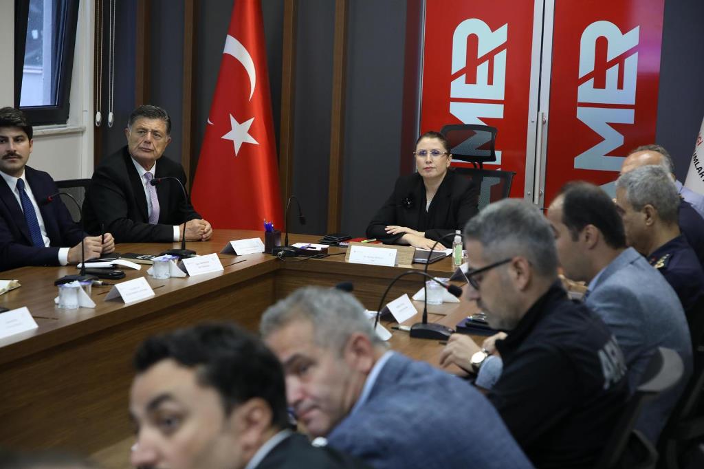Bartın'da Okullar Tatil Edildi